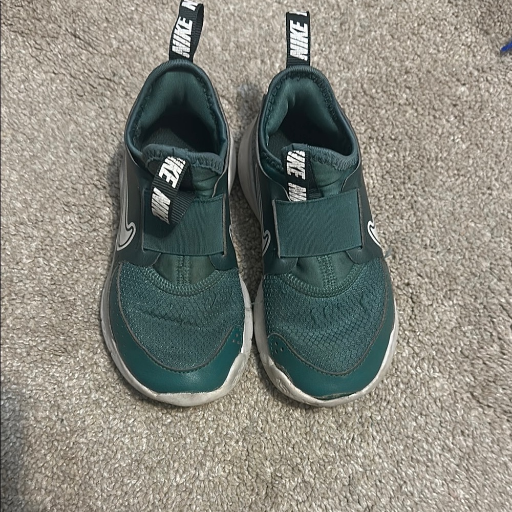 Nike Green Slip-On Sneakers with Velcro Strap